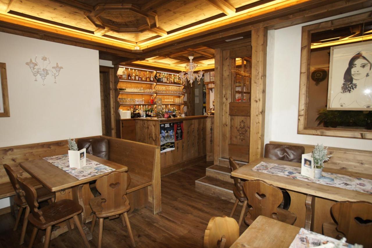 Hotel Da Beppe Sello Cortina d'Ampezzo Bagian luar foto